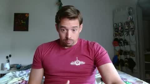 Snapshot of umphreak42 chatting on 9, 5, 2026 Andrew online show from 9, 5, 2026