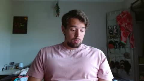Snapshot of umphreak42 chatting on 5, 6, 2026 Andrew online show from 5, 6, 2026