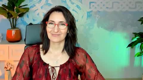 Snapshot of unatera chatting on 18, 10, 2025 UnaTera online show from 18, 10, 2025