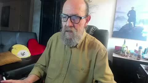 Uncle Hottie online show from 2, 6, 2026