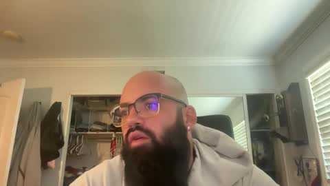 Snapshot of uncutbeard129840 chatting on 16, 10, 2025 uncutbeard129840 online show from 16, 10, 2025