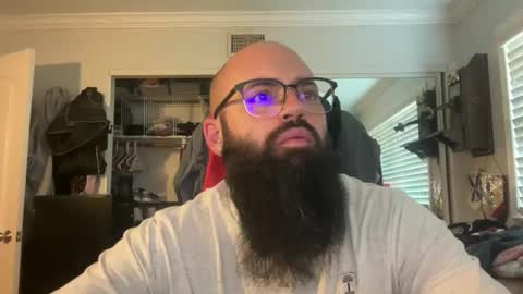 Snapshot of uncutbeard129840 chatting on 23, 10, 2025 uncutbeard129840 online show from 23, 10, 2025