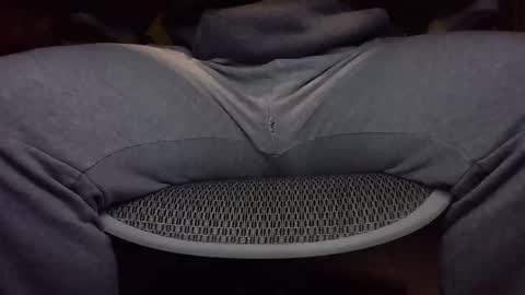 Under the desk online show from 13, 12, 2025