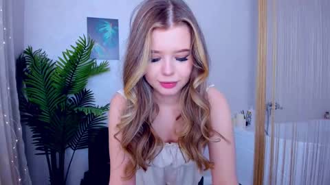 Alice online show from 15, 2, 2025