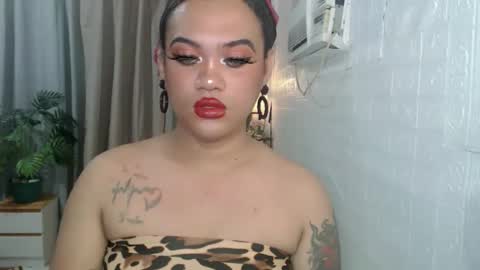 Bella Shamara Odett online show from 19, 9, 2025