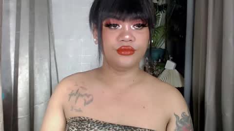 Bella Shamara Odett online show from 10, 10, 2025
