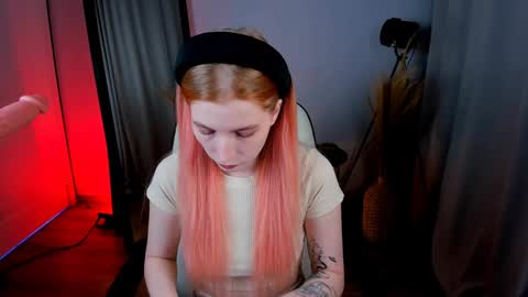 Call me Mira  thumbs up its make me happy online show from 24, 1, 2025