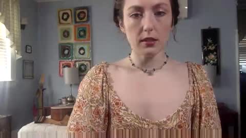 Snapshot of unicornfairy55 chatting on 17, 5, 2026 Lola Moonstone online show from 17, 5, 2026