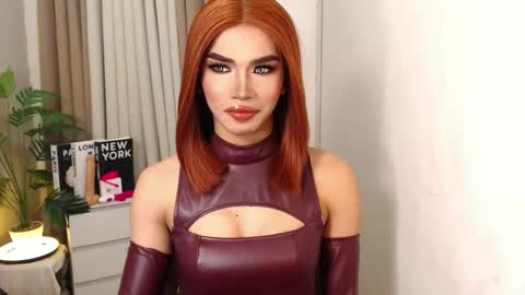 Miss Andrea online show from 12, 11, 2025