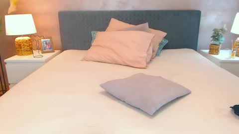 Snapshot of uniquemissy chatting on 13, 12, 2024 Andreea online show from 13, 12, 2024