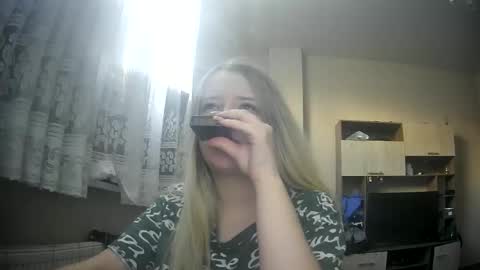 Snapshot of universeemily chatting on 18, 10, 2025 UniverseEmily online show from 18, 10, 2025