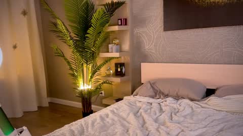 UnnaBella online show from 10, 1, 2025