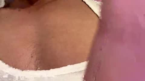Snapshot of ur_dady0 chatting on 25, 1, 2025 ur daddy girl online show from 25, 1, 2025