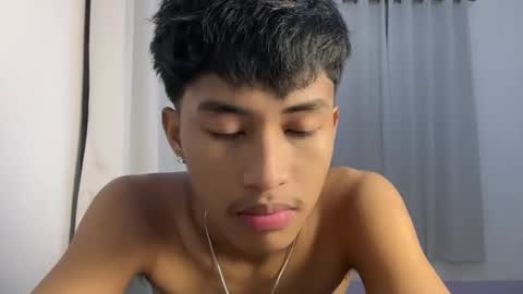 Snapshot of ur_fuckerbttm chatting on 30, 10, 2025 ur_fuckerbttm online show from 30, 10, 2025