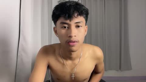 Snapshot of ur_fuckerbttm chatting on 13, 11, 2025 ur_fuckerbttm online show from 13, 11, 2025