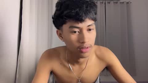 Snapshot of ur_fuckerbttm chatting on 23, 11, 2025 ur_fuckerbttm online show from 23, 11, 2025