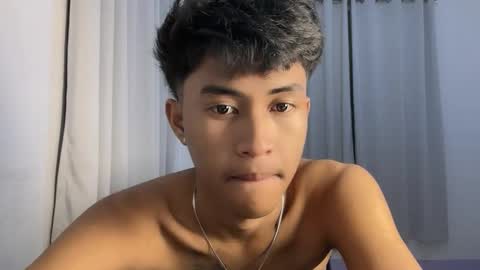 Snapshot of ur_fuckerbttm chatting on 30, 11, 2025 ur_fuckerbttm online show from 30, 11, 2025