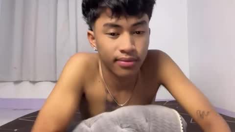 Snapshot of ur_fuckerbttm chatting on 1, 12, 2025 ur_fuckerbttm online show from 1, 12, 2025