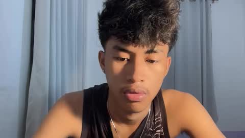 Snapshot of ur_fuckerbttm chatting on 1, 2, 2026 ur_fuckerbttm online show from 1, 2, 2026