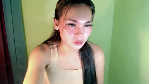 QUEENSY online show from 17, 2, 2025