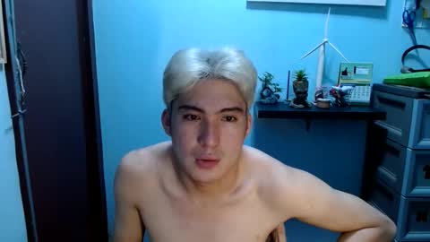 Snapshot of ur_jayqutee chatting on 5, 1, 2025 Ur jayqutee online show from 5, 1, 2025