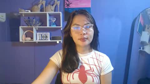 Snapshot of ur_perfectgirlmsa chatting on 8, 11, 2025 Ms. A lets go pass or pvt show online show from 8, 11, 2025