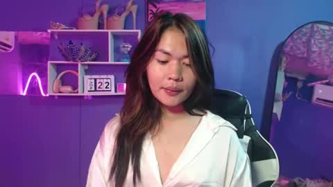 Snapshot of ur_perfectgirlmsa chatting on 22, 11, 2025 Ms. A lets go pass or pvt show online show from 22, 11, 2025