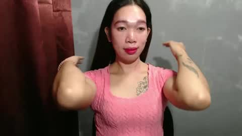 Snapshot of ur_sexychubby69 chatting on 5, 1, 2025 Maurice online show from 5, 1, 2025