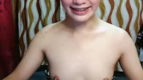 Snapshot of ur_yassy chatting on 21, 6, 2026 ur_yassy online show from 21, 6, 2026