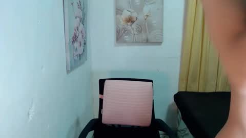 urasian_john20 online show from 20, 11, 2025