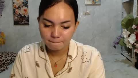 Snapshot of urasian_kat chatting on 23, 6, 2026 urasian_kat online show from 23, 6, 2026