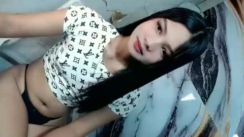 Snapshot of urasian_latinaxxx chatting on 17, 6, 2026 urasian_latinaxxx online show from 17, 6, 2026