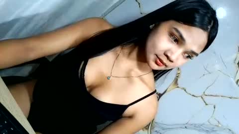 Snapshot of urasian_latinaxxx chatting on 1, 7, 2026 urasian_latinaxxx online show from 1, 7, 2026