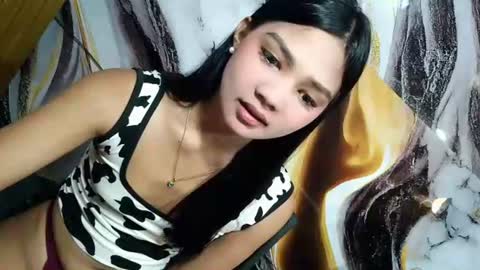 Snapshot of urasian_latinaxxx chatting on 5, 7, 2026 urasian_latinaxxx online show from 5, 7, 2026