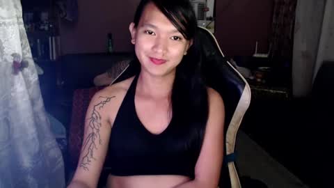 Snapshot of urasian_newra chatting on 27, 2, 2025 NEWRA ALLISON online show from 27, 2, 2025