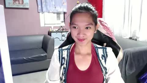 Snapshot of urasian_newra chatting on 12, 10, 2025 NEWRA ALLISON online show from 12, 10, 2025