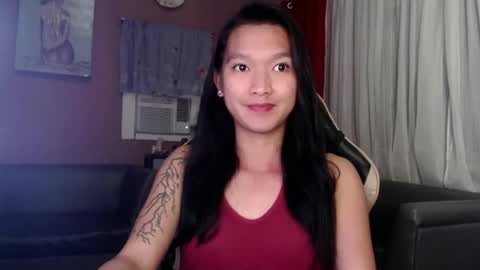 Snapshot of urasian_newra chatting on 13, 10, 2025 NEWRA ALLISON online show from 13, 10, 2025