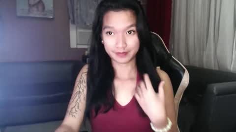 Snapshot of urasian_newra chatting on 14, 10, 2025 NEWRA ALLISON online show from 14, 10, 2025