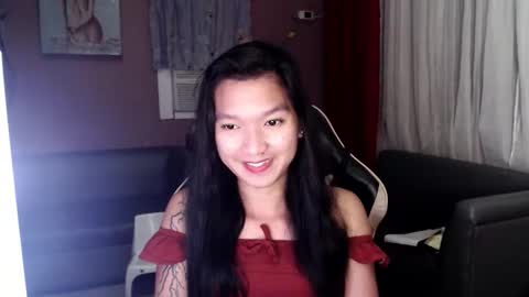 Snapshot of urasian_newra chatting on 15, 10, 2025 NEWRA ALLISON online show from 15, 10, 2025