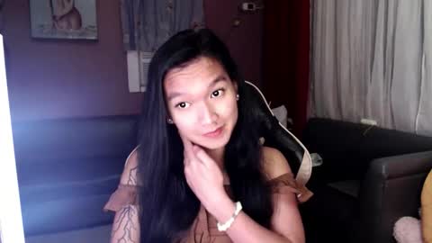 Snapshot of urasian_newra chatting on 16, 10, 2025 NEWRA ALLISON online show from 16, 10, 2025