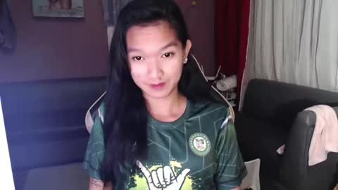 Snapshot of urasian_newra chatting on 26, 10, 2025 NEWRA ALLISON online show from 26, 10, 2025