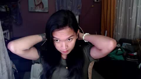 Snapshot of urasian_newra chatting on 17, 11, 2025 NEWRA ALLISON online show from 17, 11, 2025