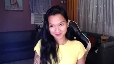 Snapshot of urasian_newra chatting on 18, 11, 2025 NEWRA ALLISON online show from 18, 11, 2025