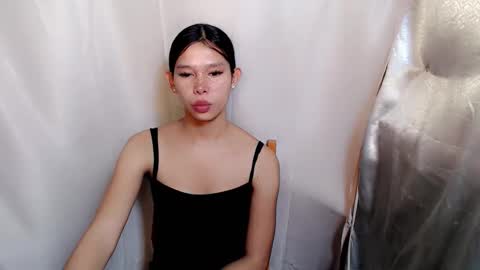 Snapshot of urasian_prettyjane chatting on 3, 12, 2025 Jane online show from 3, 12, 2025