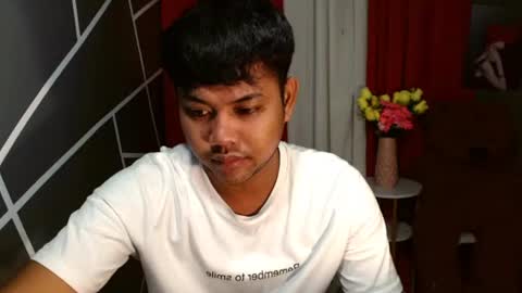 Snapshot of urasiankyler chatting on 26, 6, 2026 urasiankyler online show from 26, 6, 2026