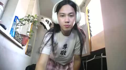 Erika online show from 10, 4, 2026