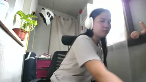 Snapshot of urasiantserika chatting on 9, 7, 2026 Erika online show from 9, 7, 2026
