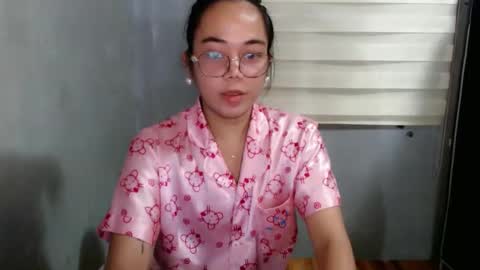 urbabydollx16 online show from 17, 5, 2026