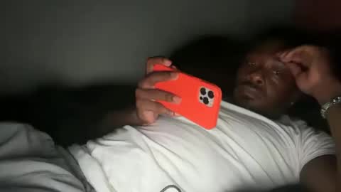 Snapshot of urbandick5 chatting on 19, 10, 2025 urbandick5 online show from 19, 10, 2025