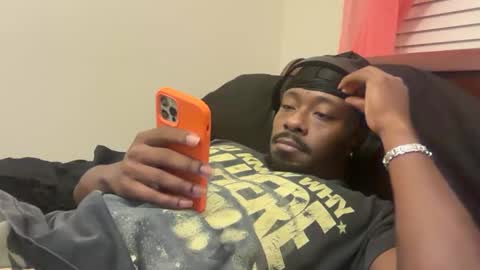 Snapshot of urbandick5 chatting on 30, 10, 2025 urbandick5 online show from 30, 10, 2025